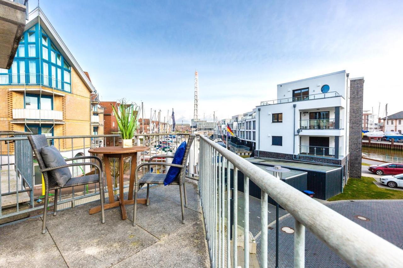 Marina 28-1 Apartment Cuxhaven Bagian luar foto